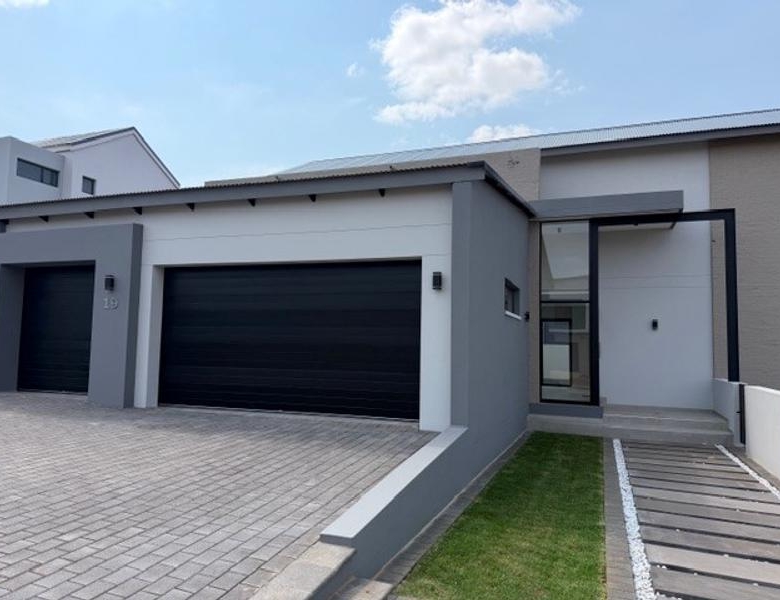 4 Bedroom Home for sale in Fountain Brook Estate.