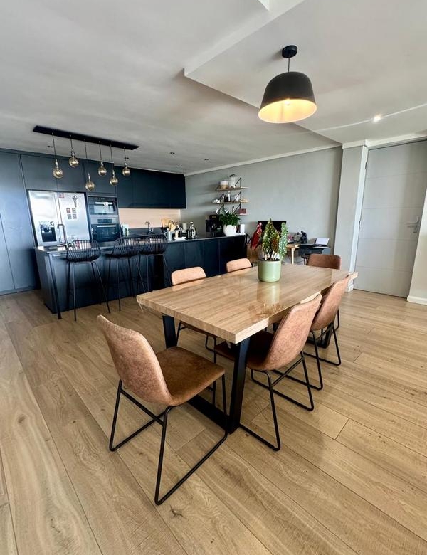 WHEN LUXARY MEETS EXPECTATIONS IN MIDSTREAM ESTATE. STEP INTO LUXURY WITH A VIEW OF THE GOLF COURSE, DAMS AND WILDLIFE!