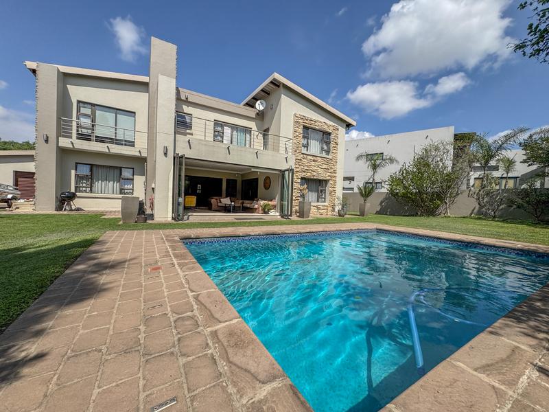 Large Modern 4 Bedroom Family Home Midlands Security Estate, Midstream
