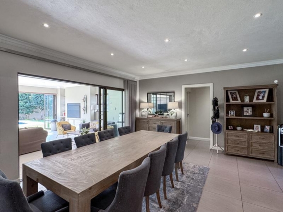 Large Modern 4 Bedroom Family Home Midlands Security Estate, Midstream