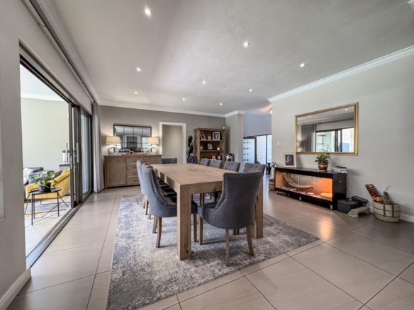 Large Modern 4 Bedroom Family Home Midlands Security Estate, Midstream