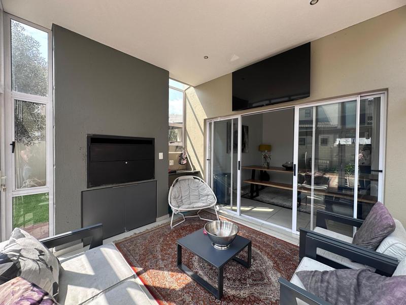 Contemporary Double-Storey Living in Meadows Estate.