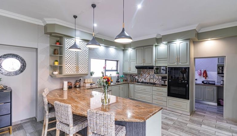 Three Bedroom Furnished home avaialble immediately
