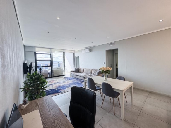 Lovely 2 Bed unit with Balcony UP FOR RENT!