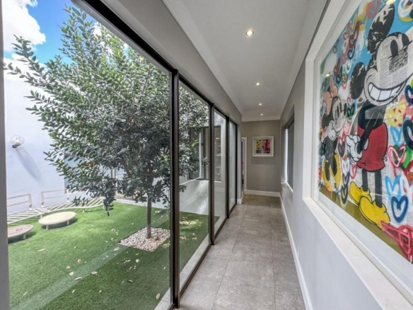 Spacious Modern Home on the Greenbelt in Midstream Ridge