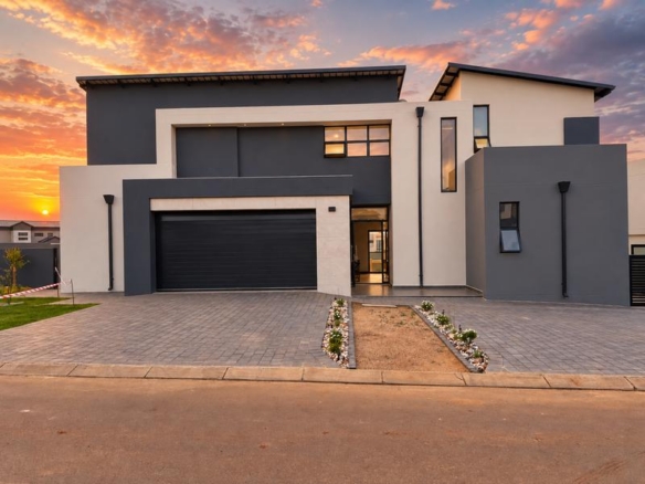 5 Bedroom Home for sale in Fountain Brook Estate.