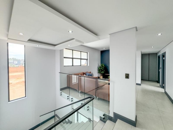 5 Bedroom Home for sale in Fountain Brook Estate.