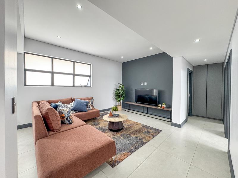 5 Bedroom Home for sale in Fountain Brook Estate.