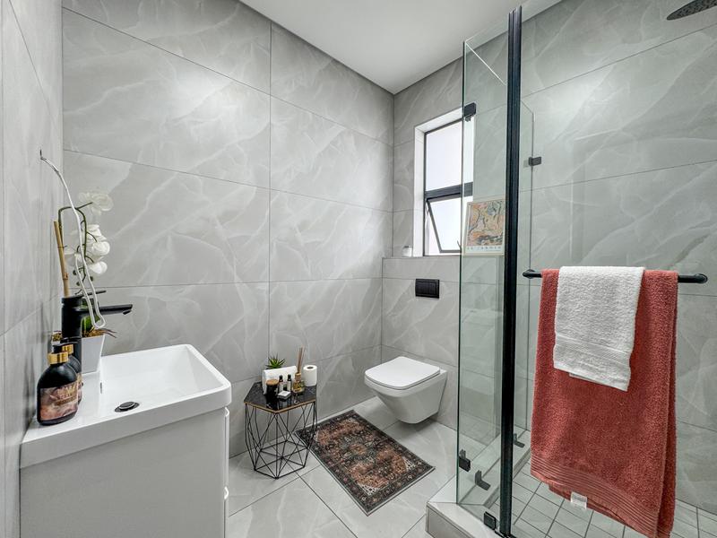 5 Bedroom Home for sale in Fountain Brook Estate.