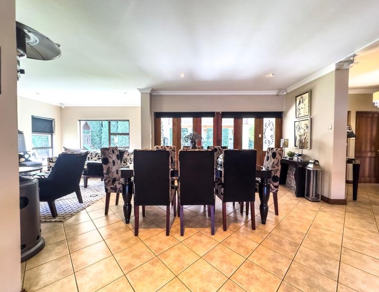Beautiful 4-Bedroom Home to Rent in a Midstream Estate close to Schools