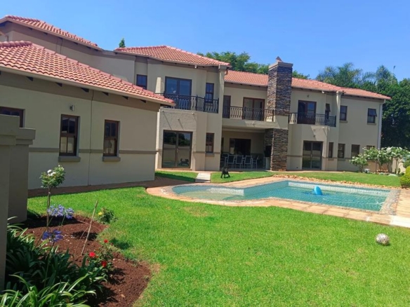 Spacious Five-Bedroom Family Home to Rent in Midstream