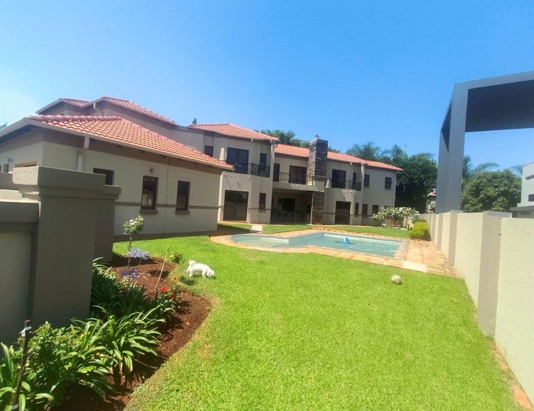 Spacious Five-Bedroom Family Home to Rent in Midstream