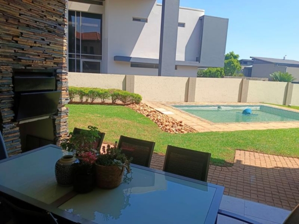 Spacious Five-Bedroom Family Home to Rent in Midstream