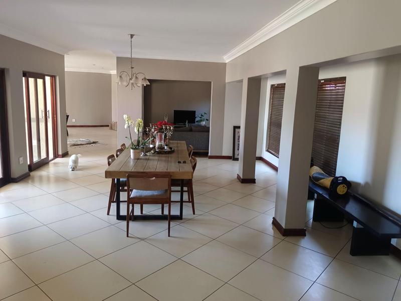 Spacious Five-Bedroom Family Home to Rent in Midstream