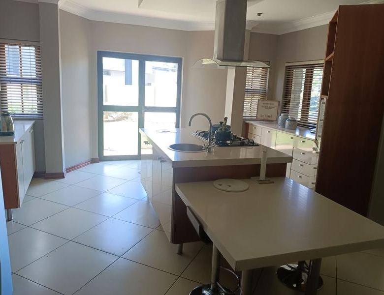 Spacious Five-Bedroom Family Home to Rent in Midstream