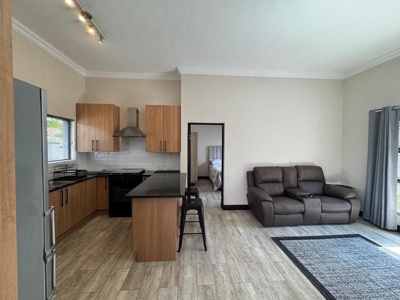 One bedroom flat all on one level- Midlands Estate