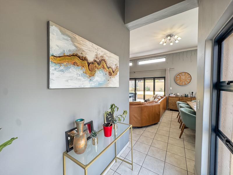 3 Bedroom gem on corner stand for sale in Midstream Hill.