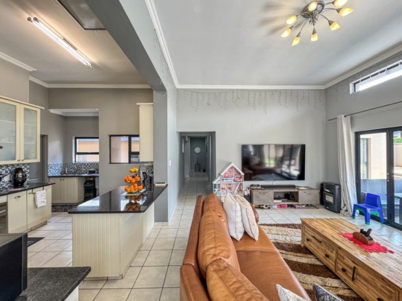 3 Bedroom gem on corner stand for sale in Midstream Hill.