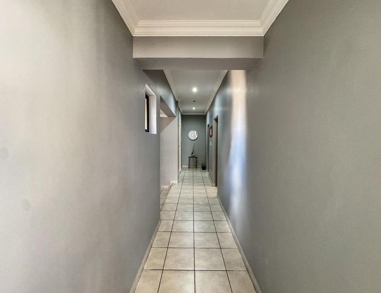 3 Bedroom gem on corner stand for sale in Midstream Hill.