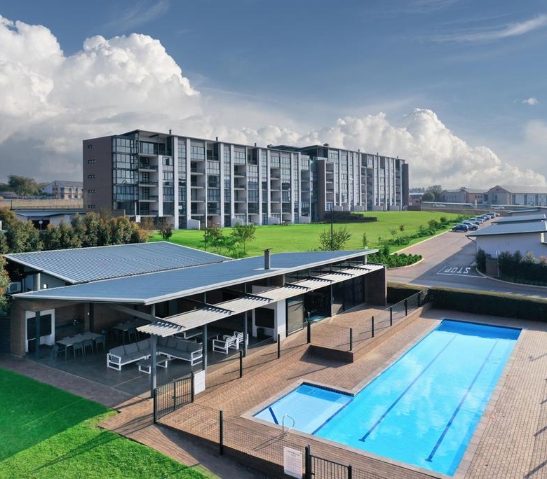 MODERN 2 BEDROOM UNFURNISHED APARTMENT UNIT TO RENT