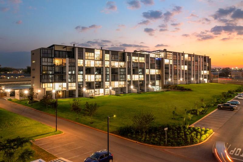MODERN 2 BEDROOM UNFURNISHED APARTMENT UNIT TO RENT