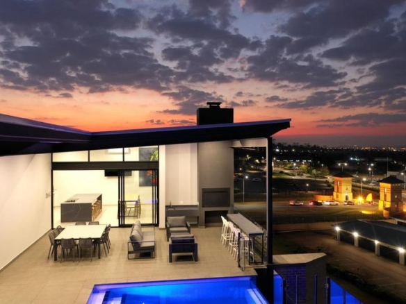 MODERN 2 BEDROOM UNFURNISHED APARTMENT UNIT TO RENT