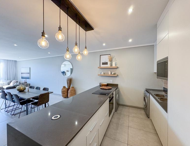 MODERN 2 BEDROOM UNFURNISHED APARTMENT UNIT TO RENT