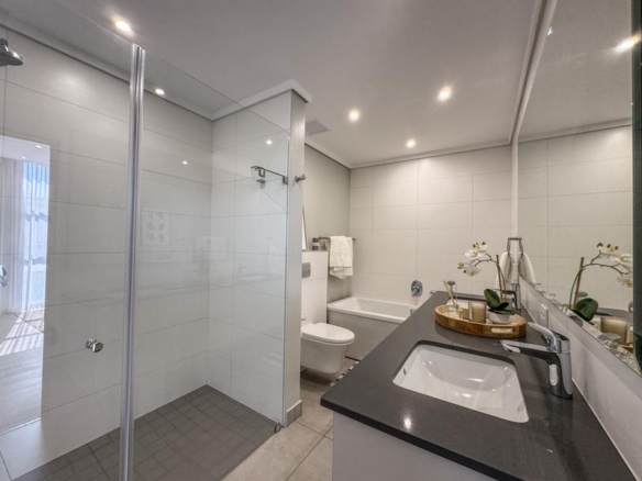 MODERN 2 BEDROOM UNFURNISHED APARTMENT UNIT TO RENT