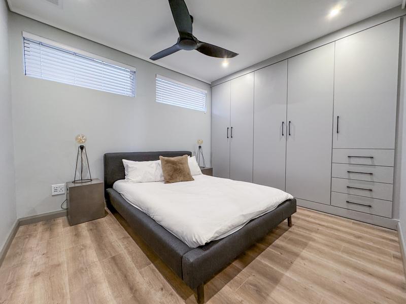 MODERN 2 BEDROOM UNFURNISHED APARTMENT UNIT TO RENT