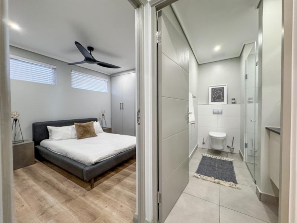 MODERN 2 BEDROOM UNFURNISHED APARTMENT UNIT TO RENT
