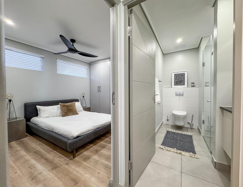 MODERN 2 BEDROOM UNFURNISHED APARTMENT UNIT TO RENT