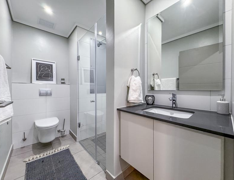 MODERN 2 BEDROOM UNFURNISHED APARTMENT UNIT TO RENT