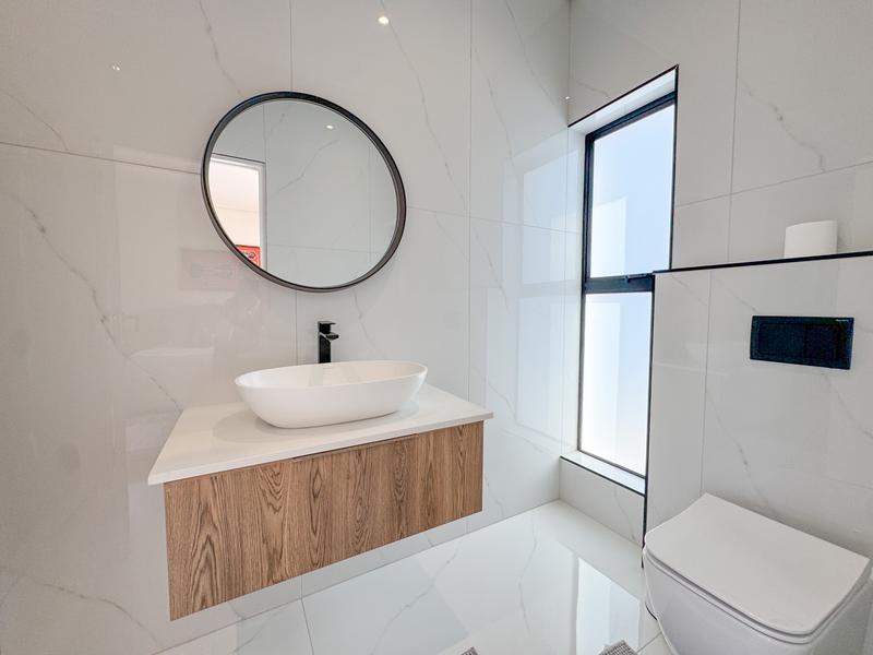 Modern Contemporary Masterpiece in Midstream Heights Estate