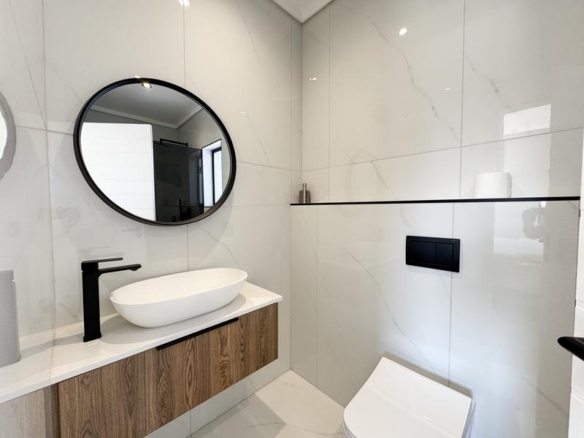 Modern Contemporary Masterpiece in Midstream Heights Estate