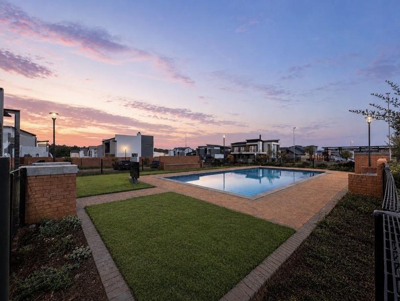 Plot/Vacant Stand for Sale in Fountainbrook Estate