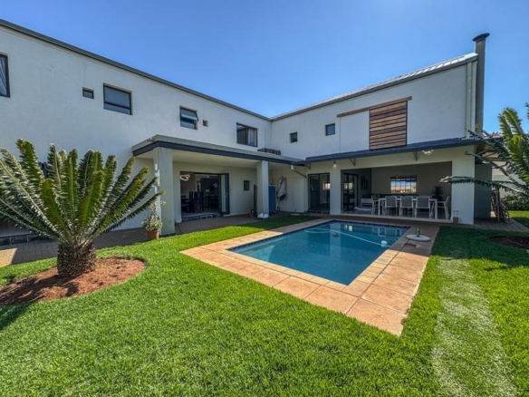 Modern Luxury Family Home in the Heart of the Midlands