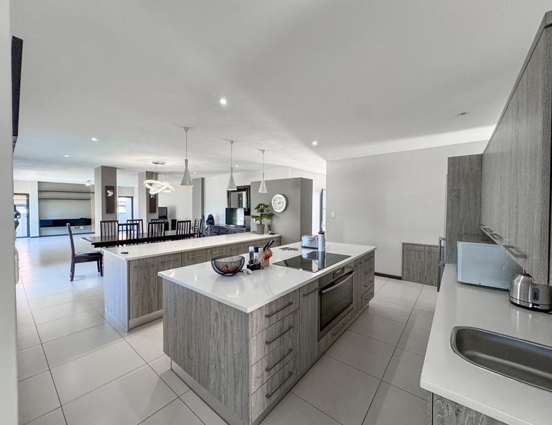 Modern Luxury Family Home in the Heart of the Midlands