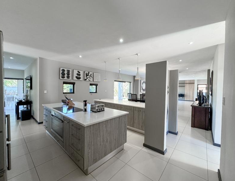 Modern Luxury Family Home in the Heart of the Midlands