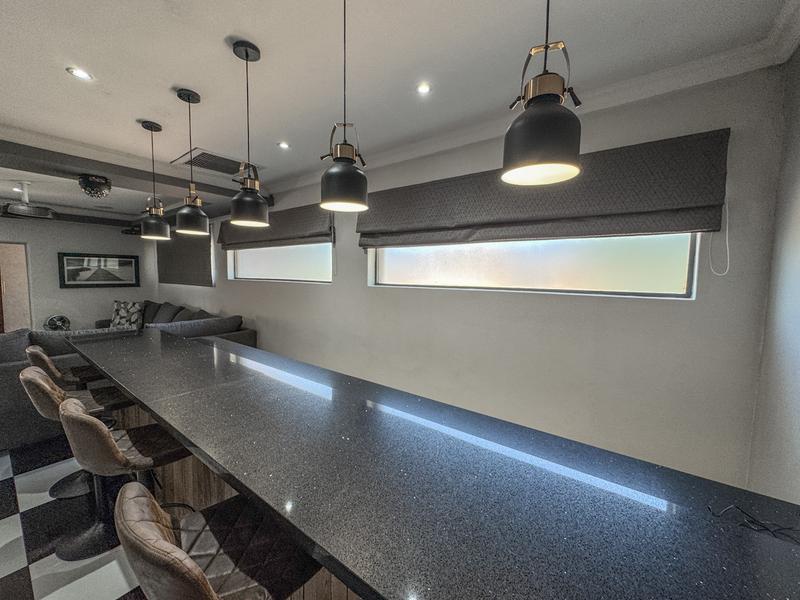 EXCLUSIVE MANDATE | Executive Family Home in Old Midstream Estate