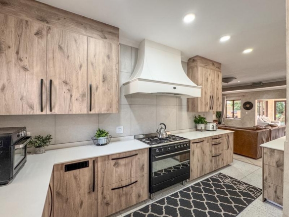 EXCLUSIVE MANDATE | Executive Family Home in Old Midstream Estate