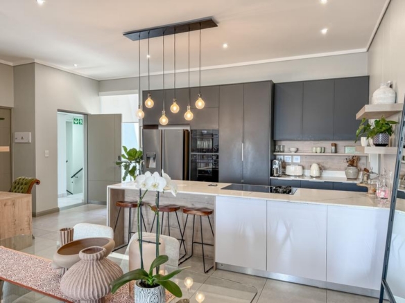 Beautiful Furnished Penthouse Unit available for Rent