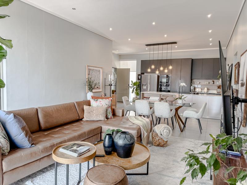 Beautiful Furnished Penthouse Unit available for Rent