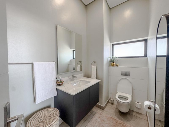 Beautiful Furnished Penthouse Unit available for Rent