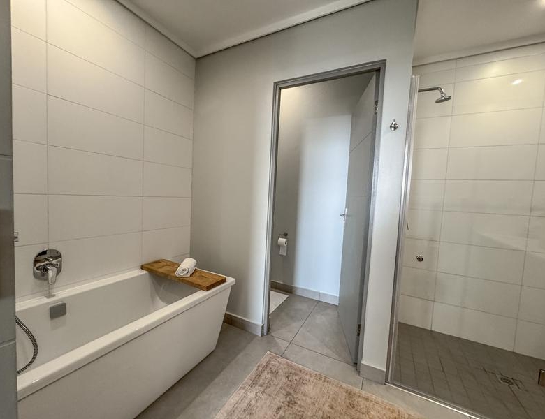 Beautiful Furnished Penthouse Unit available for Rent