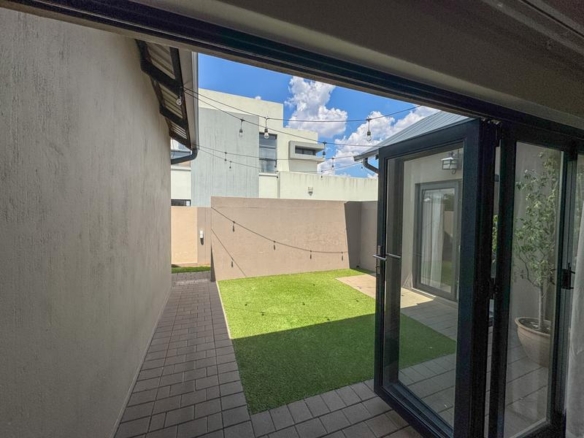 MODERN LIVING WITH QUALITY FINISHES – PRIVATE & SECURE!