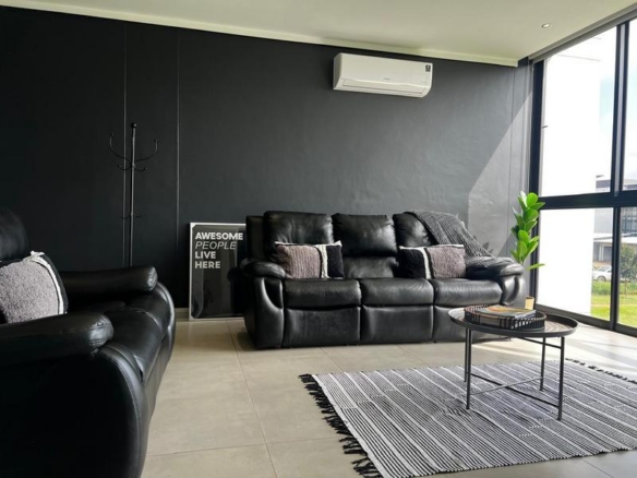 2 BEDROOM UNFURNISHED MODERN APARTMENT AVAILABLE FROM 1 NOVEMBER 2026