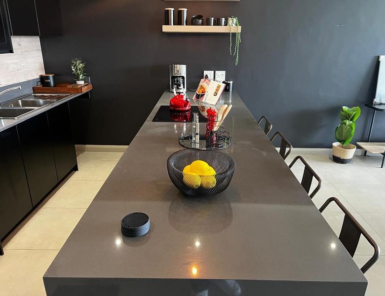2 BEDROOM UNFURNISHED MODERN APARTMENT AVAILABLE FROM 1 NOVEMBER 2026