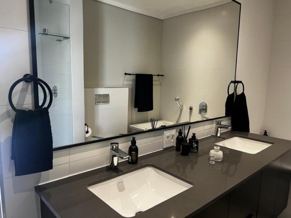 2 BEDROOM UNFURNISHED MODERN APARTMENT AVAILABLE FROM 1 NOVEMBER 2026
