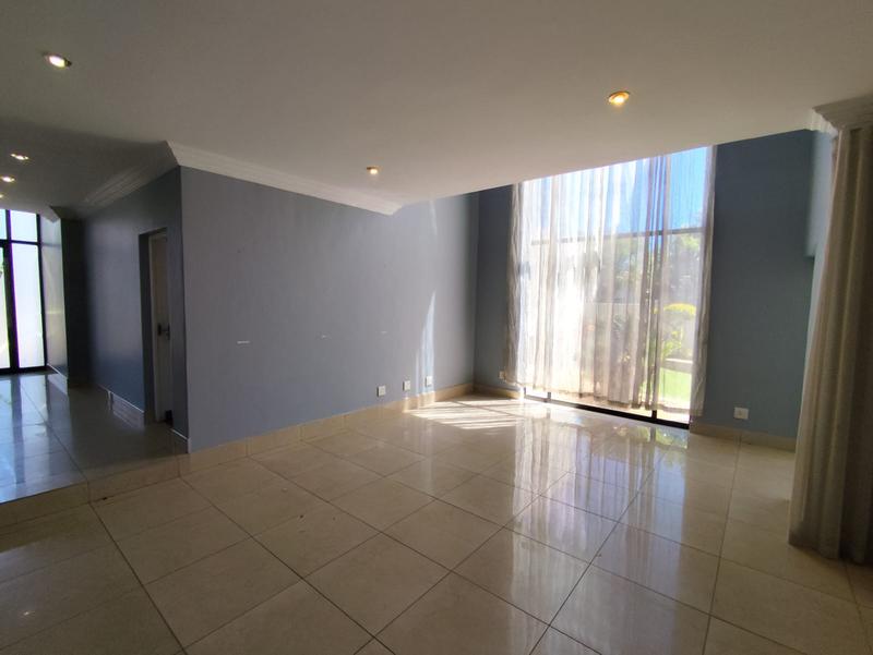 Excelllent home available immediatley