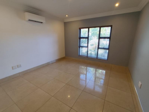 Excelllent home available immediatley
